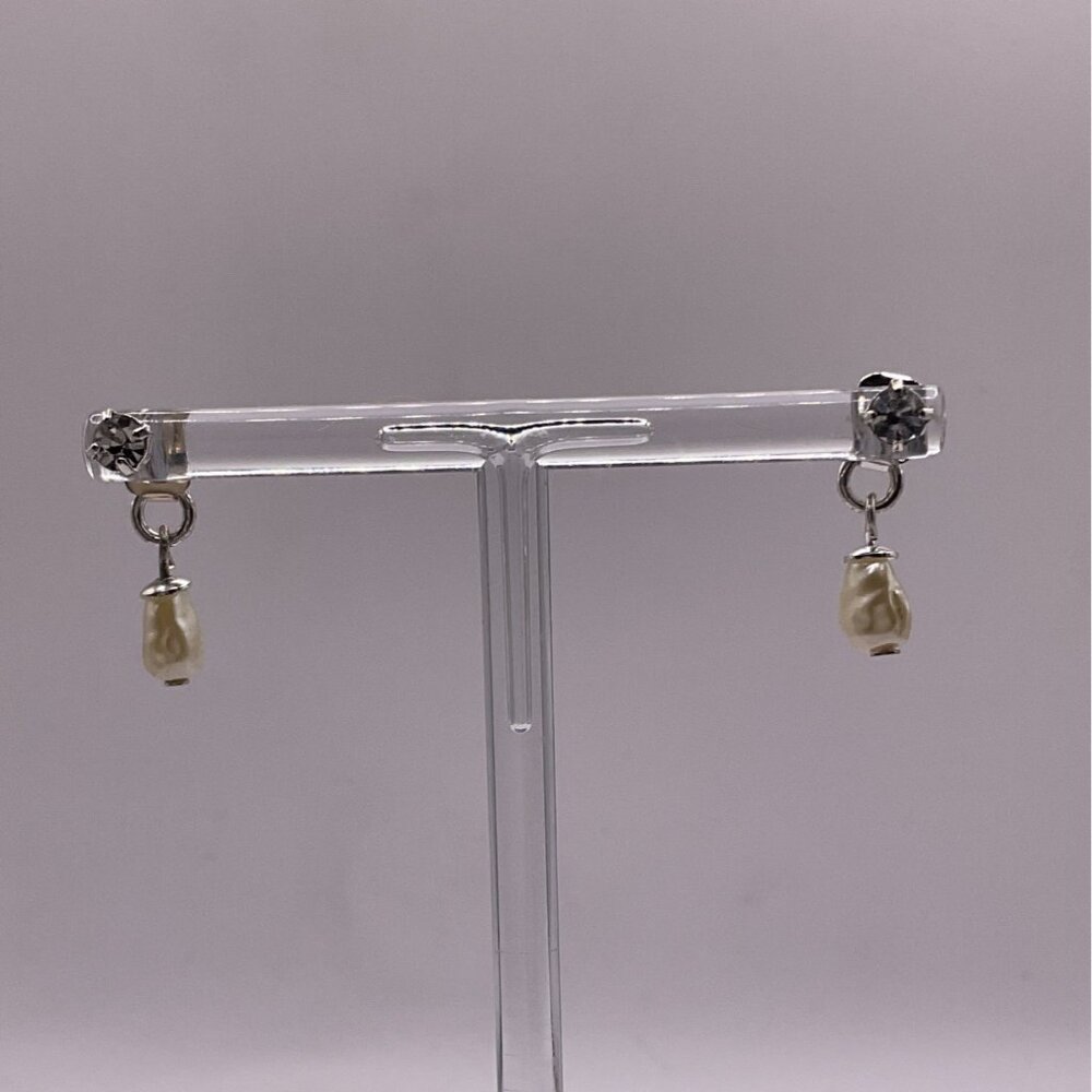 Avon Baroque Pearl Dangle Earrings
